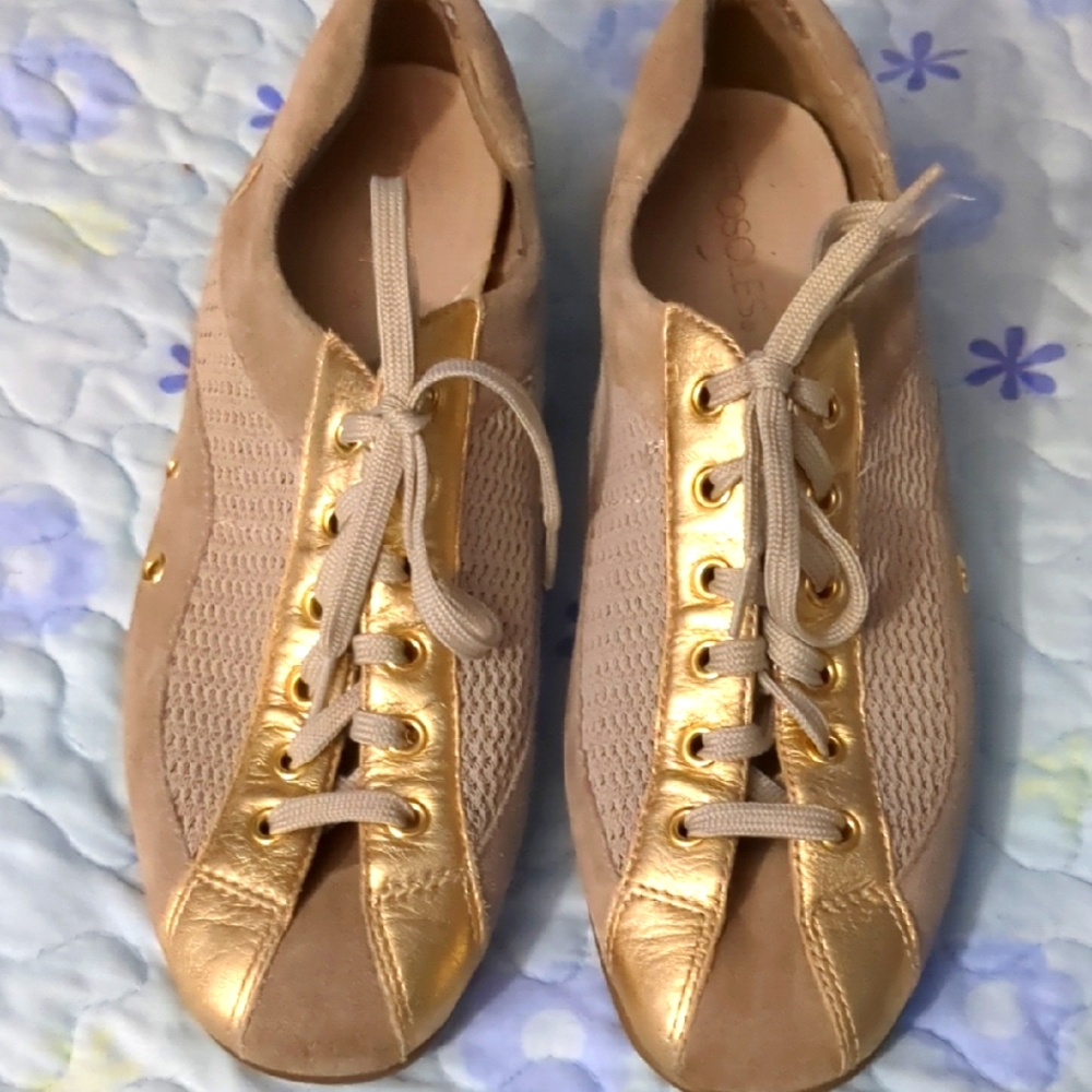 AEROSOLES Gold and Tan Sneakers with Retro Design